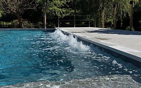 Hostellerie La Claire Fontaine, Logis Hotels & Spa