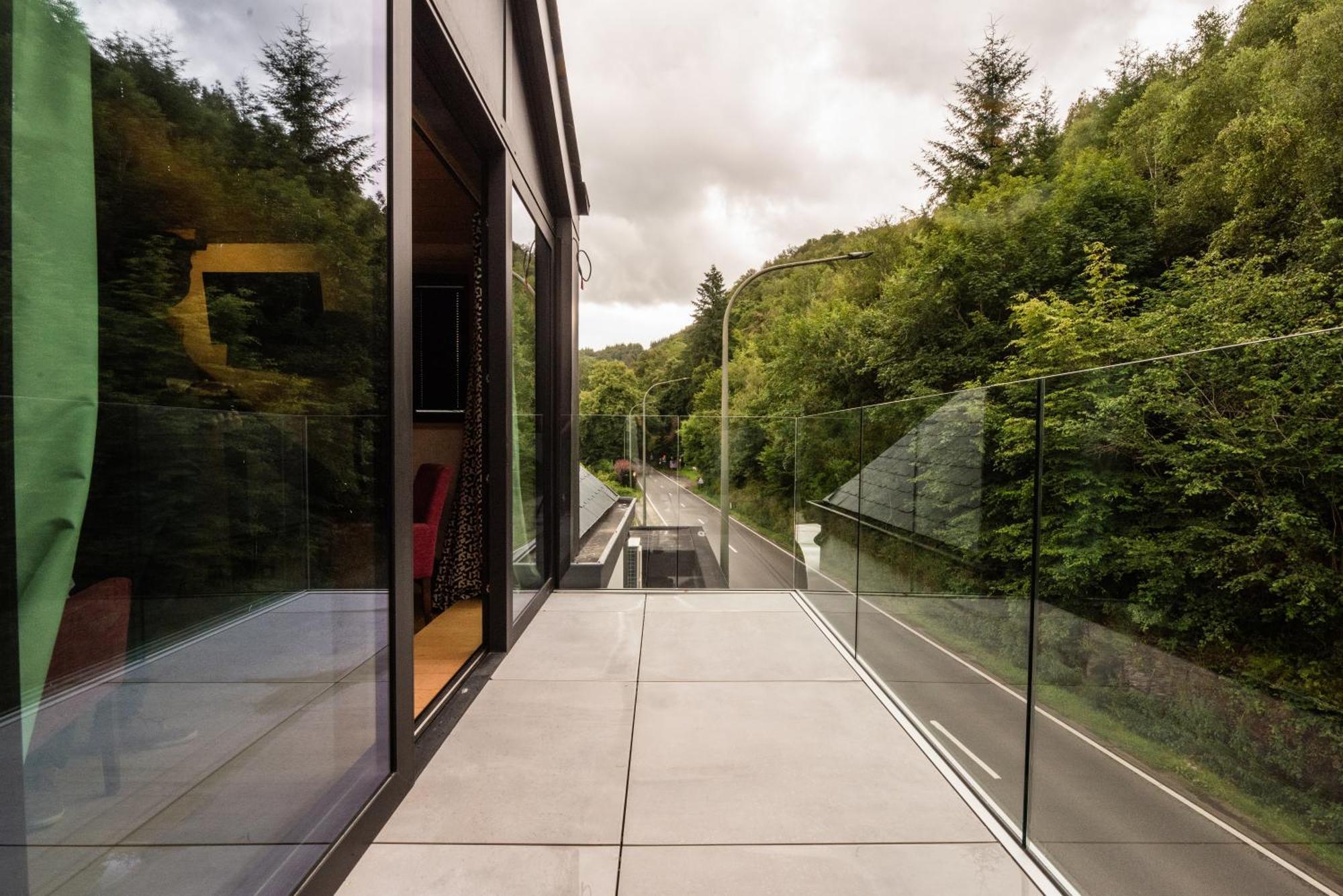 Hostellerie La Claire Fontaine, Logis Hotels & Spa La-Roche-en-Ardenne Esterno foto